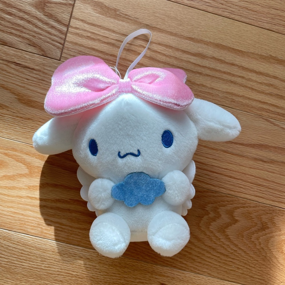 Sanrio Cinnamaroll plush
